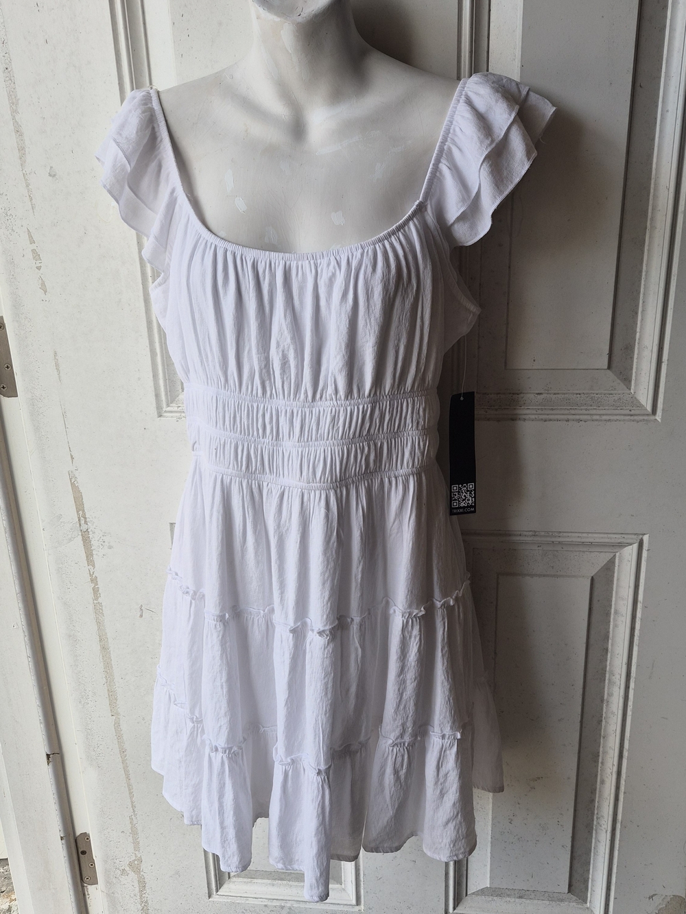 Trixxi White Tiered Smocked Mini Sundress - Size XL (NWT)